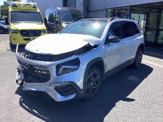 Coche accidentado Mercedes GLB 180 AMG Line 7p 2021/11