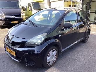 skadebil auto Toyota Aygo  2012/2