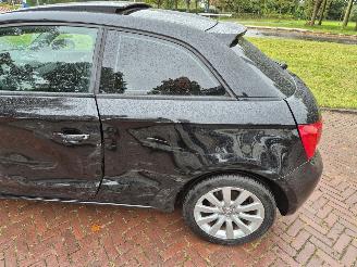 Audi A1 1.2 TSI Ambition PANO picture 6