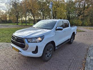 Avarii auto utilitare Toyota Hilux 2.4 D-4D Double Cab Professional 2024/10