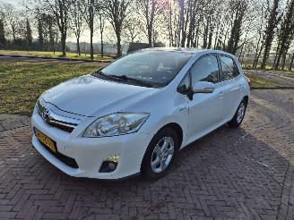 Coche accidentado Toyota Auris 1.8 Full Hybrid Aspiration 2012/1