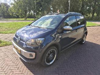 Avarii autoturisme Volkswagen Up! 1.0 MPI CROSS UP 2015/1