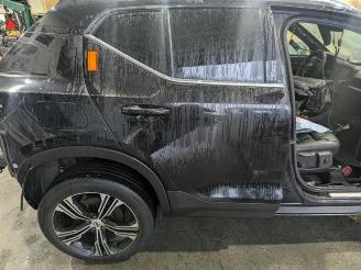 Vrakbiler auto Volvo XC40 XC40 (XZ), SUV, 2017 1.5 T4 Plug-in Hybrid 12V 2020/4