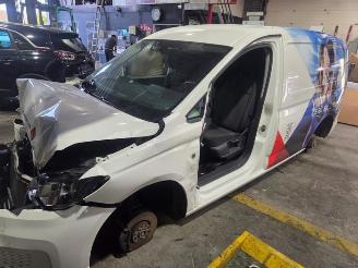 Vrakbiler auto Volkswagen Caddy Caddy Cargo V (SBA/SBH), Van, 2020 2.0 TDI BlueMotionTechnology 2022/9