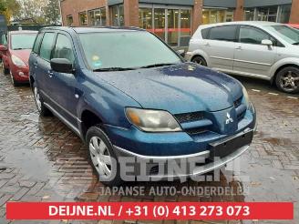 demontáž osobní automobily Mitsubishi Outlander Outlander (CU), SUV, 2001 / 2007 2.0 16V 4x2 2005/4