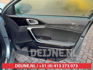 Kia Cee d Ceed Sportswagon (CDF), Combi 5-drs, 2018 1.6 GDI 16V PHEV picture 10