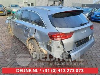 Kia Cee d Ceed Sportswagon (CDF), Combi 5-drs, 2018 1.6 GDI 16V PHEV picture 5