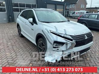 Vrakbiler auto Mitsubishi Eclipse Cross Eclipse Cross (GK/GL), SUV, 2017 2.4 16V PHEV 4x4 2023/10
