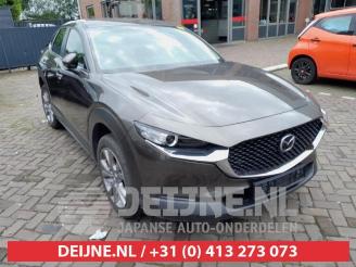 Dezmembrări autoturisme Mazda CX-30 CX-30 (DM), SUV, 2019 2.0 e-SkyActiv X 186 M Hybrid 16V 2022/2