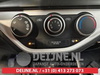 Kia Picanto Picanto (TA), Hatchback, 2011 / 2017 1.0 12V picture 19