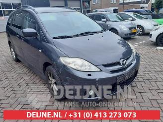 Uttjänta bilar auto Mazda 5 5 (CR19), MPV, 2004 / 2010 2.0i 16V 2005/7