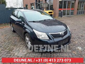 Salvage car Toyota Avensis Avensis Wagon (T27), Combi, 2008 / 2018 2.2 16V D-4D-F 150 2011/5