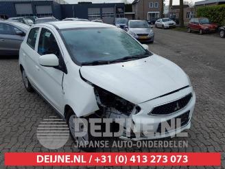 Uttjänta bilar auto Mitsubishi Space-star Space Star (A0), Hatchback, 2012 1.0 12V 2016/9