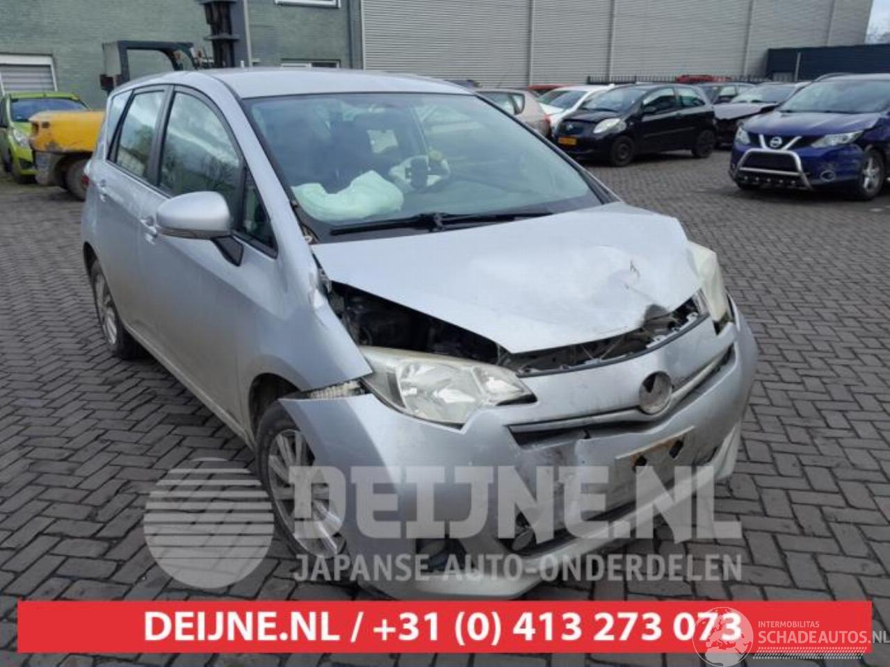 Toyota Verso S Verso S, MPV, 2010 / 2016 1.33 16V Dual VVT-I