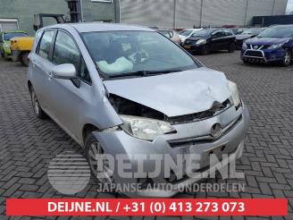 Salvage car Toyota Verso S Verso S, MPV, 2010 / 2016 1.33 16V Dual VVT-I 2011