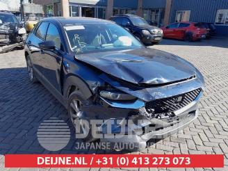 Uttjänta bilar auto Mazda CX-30 CX-30 (DM), SUV, 2019 2.0 e-SkyActiv-G 122 16V 2019/10