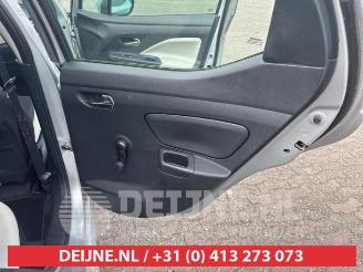 Nissan Micra Micra (K14), Hatchback, 2016 / 2025 0.9 IG-T 12V picture 17