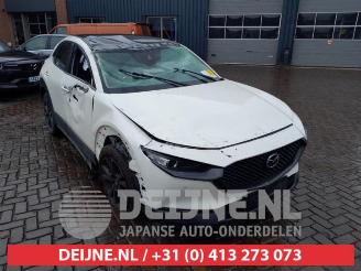 Uttjänta bilar auto Mazda CX-30 CX-30 (DM), SUV, 2019 2.0 e-SkyActiv-G 122 16V 2020/10