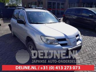 demontáž osobní automobily Mitsubishi Outlander Outlander (CU), SUV, 2001 / 2007 2.0 16V 4x2 2008/6