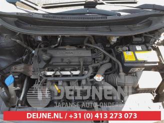 Kia Rio Rio III (UB), Hatchback, 2011 / 2017 1.2 CVVT 16V picture 17