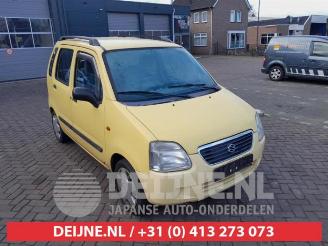 Vrakbiler auto Suzuki Wagon r Wagon-R+ (RB), MPV, 2000 / 2008 1.3 16V 2001/4