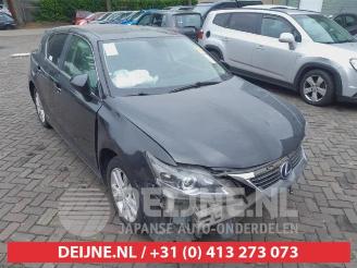 Salvage car Lexus Ct CT 200h, Hatchback, 2010 1.8 16V 2017