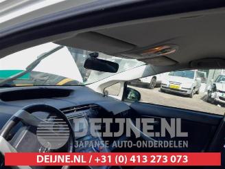 Toyota Prius Prius (ZVW3), Hatchback, 2009 / 2016 1.8 16V picture 16