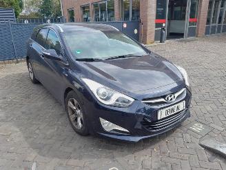 skadebil auto Hyundai I-40  2013/1