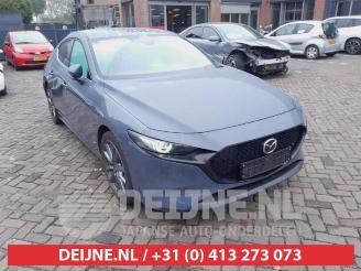 Autoverwertung Mazda 3 3 Sport (BP), Hatchback, 2018 2.0 e-SkyActiv-G 150 16V 2021/6