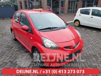 Coche siniestrado Toyota Aygo Aygo (B10), Hatchback, 2005 / 2014 1.0 12V VVT-i 2006/3