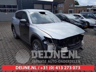 Vrakbiler auto Mazda CX-5 CX-5 II (KF), SUV, 2016 2.5 SkyActiv-G 194 16V 4WD 2018