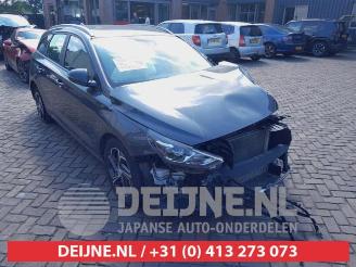 Uttjänta bilar auto Hyundai I-30 i30 Wagon (PDEF5), Combi, 2017 1.0 T-GDI 12V 2022/3
