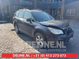 Vrakbiler auto Subaru Forester Forester (SJ), SUV, 2013 2.0 16V X 2014/2