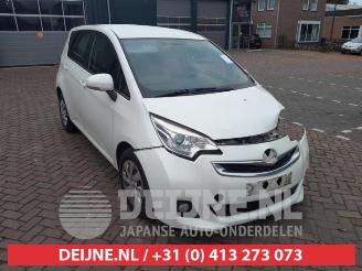 Vrakbiler auto Toyota Verso S Verso S, MPV, 2010 / 2016 1.4 D-4D 2014/1