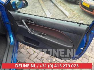 Honda Civic Civic (EP/EU), Hatchback 3-drs, 2000 / 2005 1.4 16V picture 11