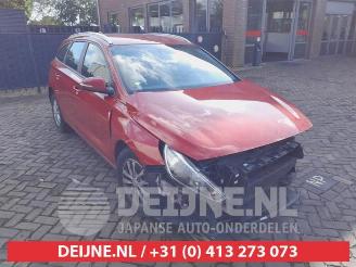 demontáž osobní automobily Hyundai I-30 i30 Wagon (PDEF), Combi, 2017 1.4 T-GDI 16V 2017/11