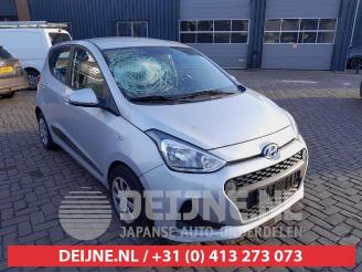 Vrakbiler auto Hyundai I-10 i10 (B5), Hatchback, 2013 / 2019 1.0 12V 2018/12