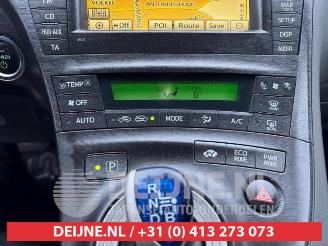 Toyota Prius Prius (ZVW3), Hatchback, 2009 / 2016 1.8 16V picture 12
