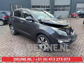Salvage car Kia Sportage Sportage (SL), Terreinwagen, 2010 / 2016 1.7 CRDi 16V 4x2 2012/5