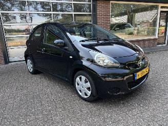 Unfallwagen Toyota Aygo Comfort Airco/elec.pakket 5-drs 2010/9