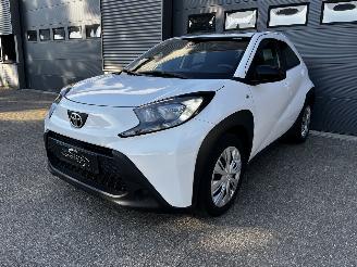  Toyota Aygo X 1.0 VVt-i CRUISE/ CAMERA / STOELVER / AIRCO 2024/2