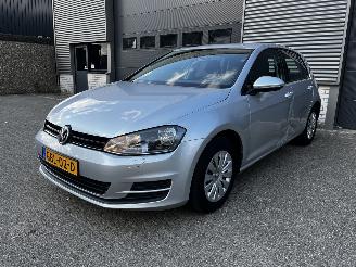 Unfallwagen Volkswagen Golf 1.2 TSI NAVI / CRUISE / CLIMA 2015/6