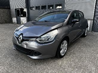Auto incidentate Renault Clio 0.9 Tce NAVI / CRUISE 2016/2