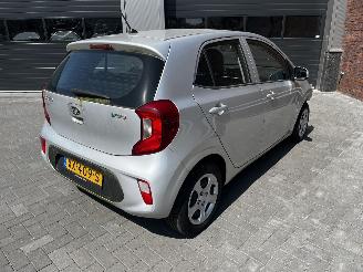 Vaurioauto  passenger cars Kia Picanto 1.0 CVVT 2019/4