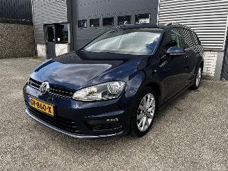 krockskadad bil auto Volkswagen Golf Variant 1.2TSI NAVI / CAMERA / CRUISE 2016/1