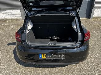 Renault Clio 1.0 TCe CLIMA / CRUISE / NAVI picture 20