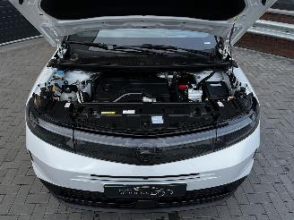 Opel Grandland 1.2 Turbo Hybrid / AUTOMAAT / NAVI / 360CAM / NIEUWSTE MODEL picture 16
