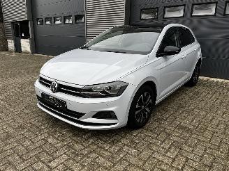 Avarii autoturisme Volkswagen Polo 1.0 TSI PANODAK / AUTOMAAT / CRUISE / NAVI 2019/12