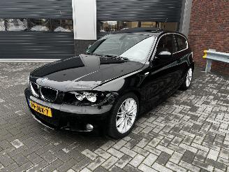 uszkodzony samochody osobowe BMW 1-serie 118D M-pakket / CRUISE / CLIMA / PDC 2009/4
