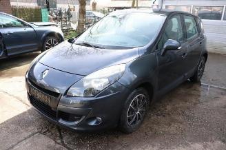 Auto da rottamare Renault Scenic Scenic III (JZ), MPV, 2009 / 2016 1.4 16V TCe 130 2010/1
